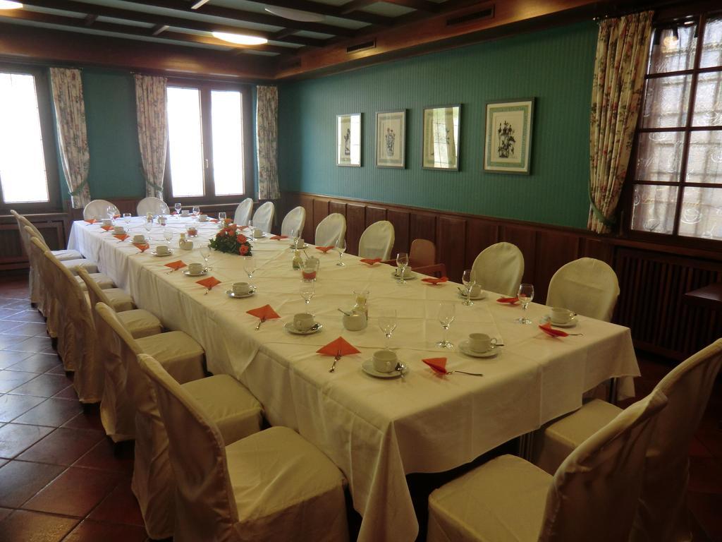 Hotel Frankenhof Höchberg Dış mekan fotoğraf